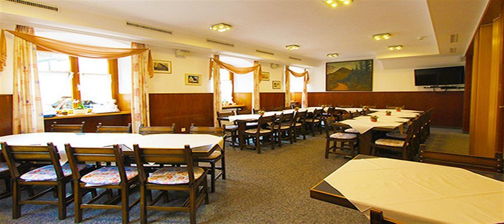 Gasthof Adler Frick エクステリア 写真